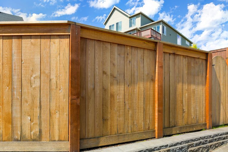 House Backyard Wood Fence with Gate